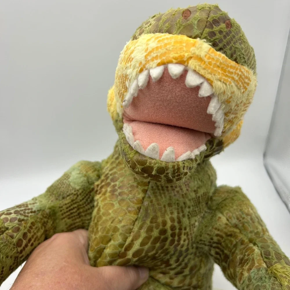 Build-A-Bear‎ Workshop Tyrannosaurus Rex Green Scaly Dinosaur Plush T-Rex 2000s